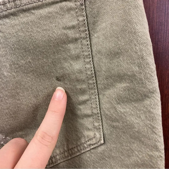 UNIVERSAL THREAD Gray Vintage Midi Shorts Raw Hem Size 10 - Picture 4 of 6